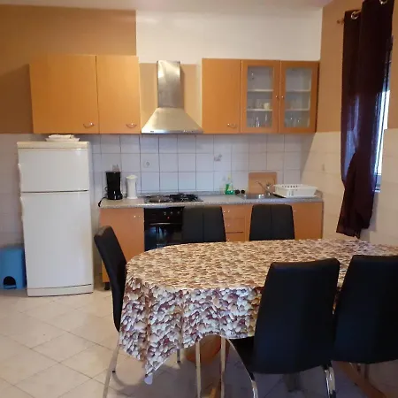 Apartment Rajka Lopar