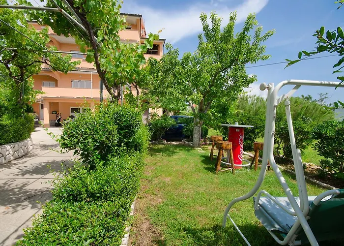 Rajka Апартаменты Лопар