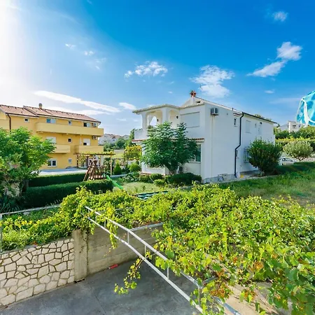 Rajka Apartment