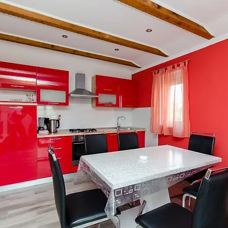 Rajka Apartment Lopar
